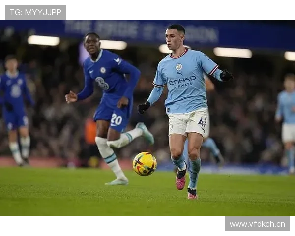 福登与穆西亚拉的天赋维度对比:技术创造力与战术适配性差异