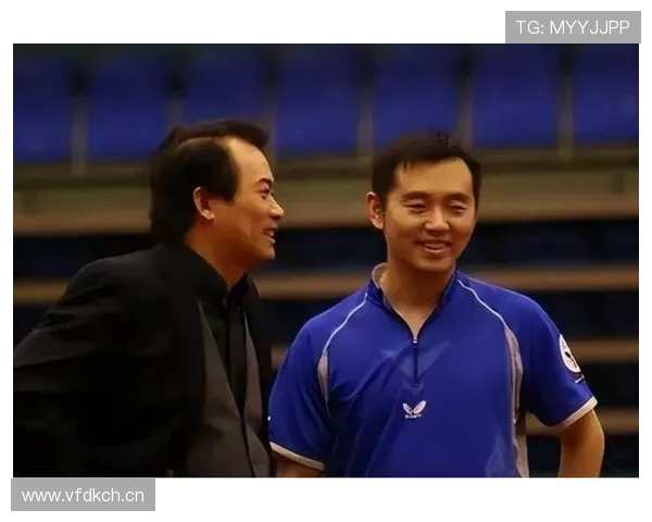 孔令辉当年住酒店连拖鞋都要自备，结果转头就给女友买下整柜高定