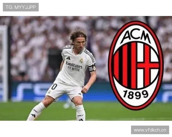 莫德里奇今天训练间隙竟然拿出钱包，周围都傻眼了！