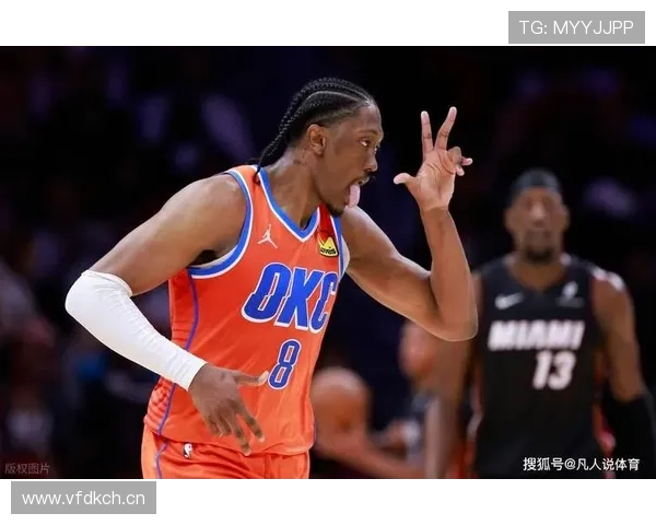 杰伦·威廉姆斯无球跑动效率提升显著 拉开防守创造得分空间